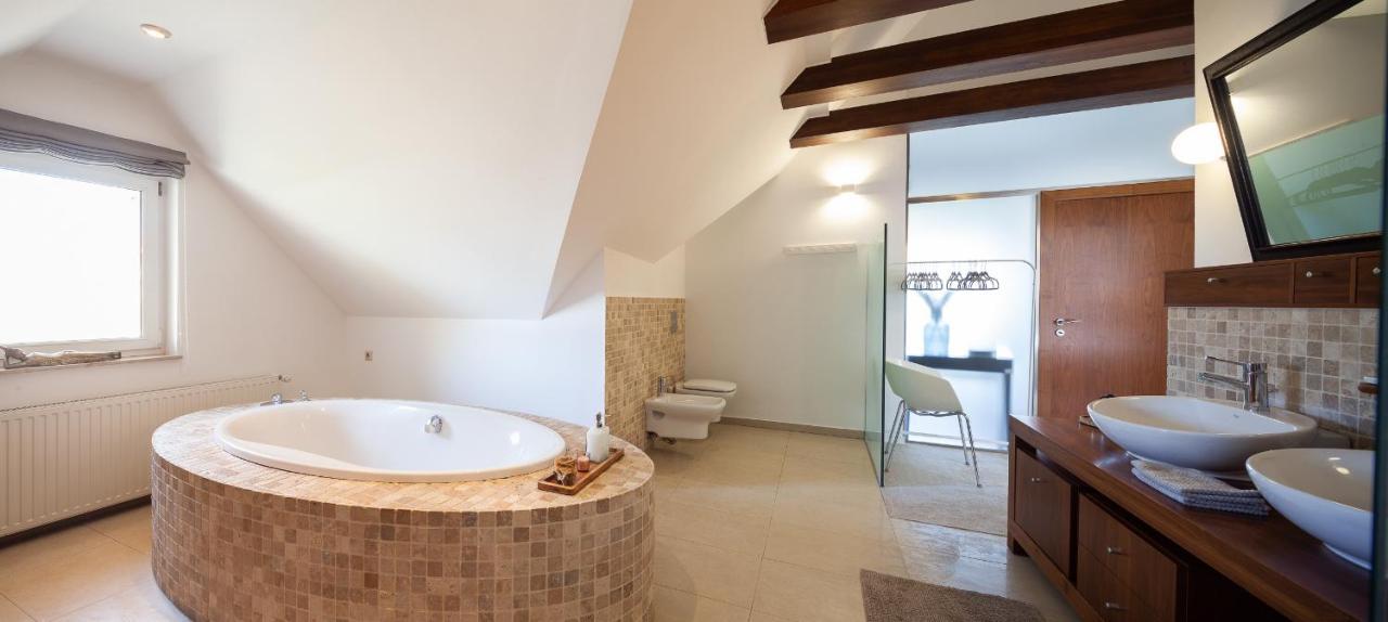 Silver Willow Luxury Apartment Sopron Exterior photo